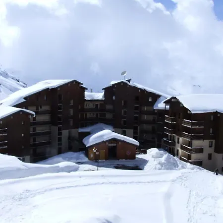 Reine Blanche - Et Bien Equipe Pour 4 Personnes Entree De Station Mae-7702 *